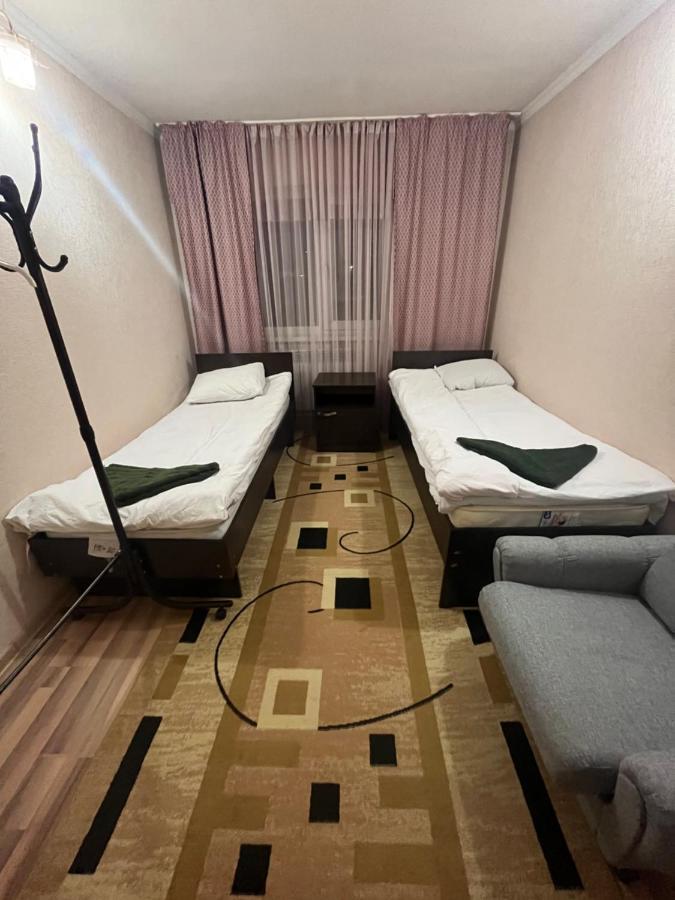 Jasmin Hotel Karakol Ngoại thất bức ảnh