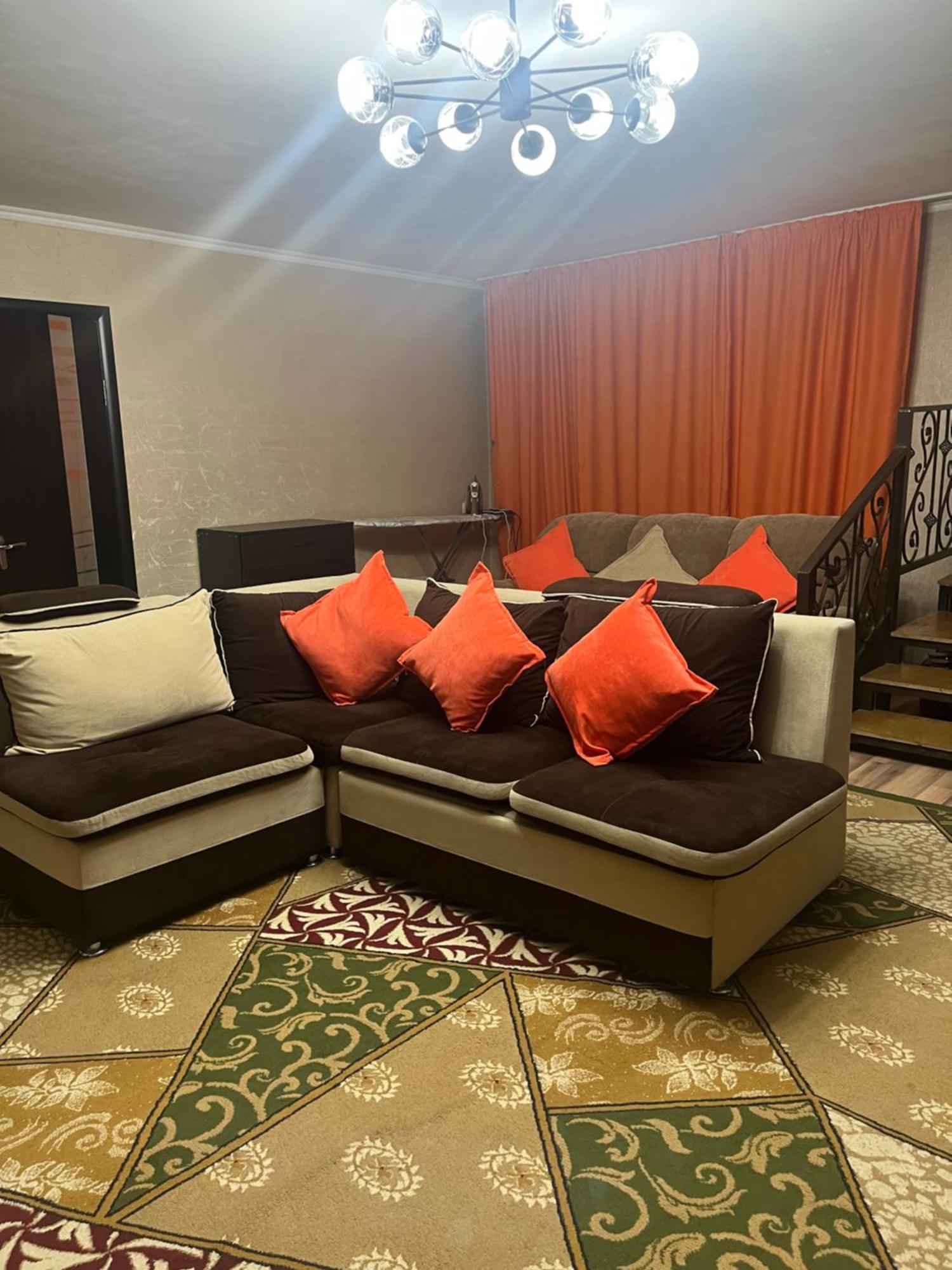 Jasmin Hotel Karakol Ngoại thất bức ảnh