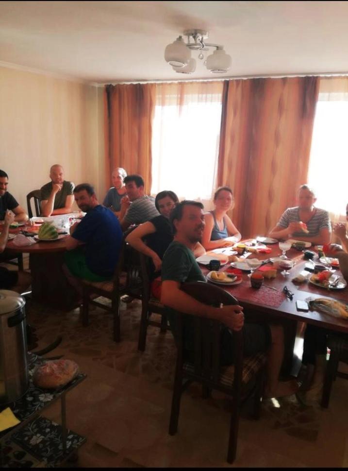 Jasmin Hotel Karakol Ngoại thất bức ảnh